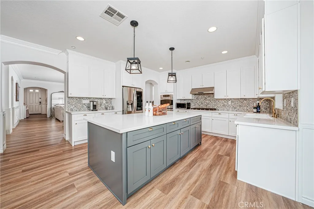 5633 Galasso Avenue, Fontana, California 92336 home-pic-11